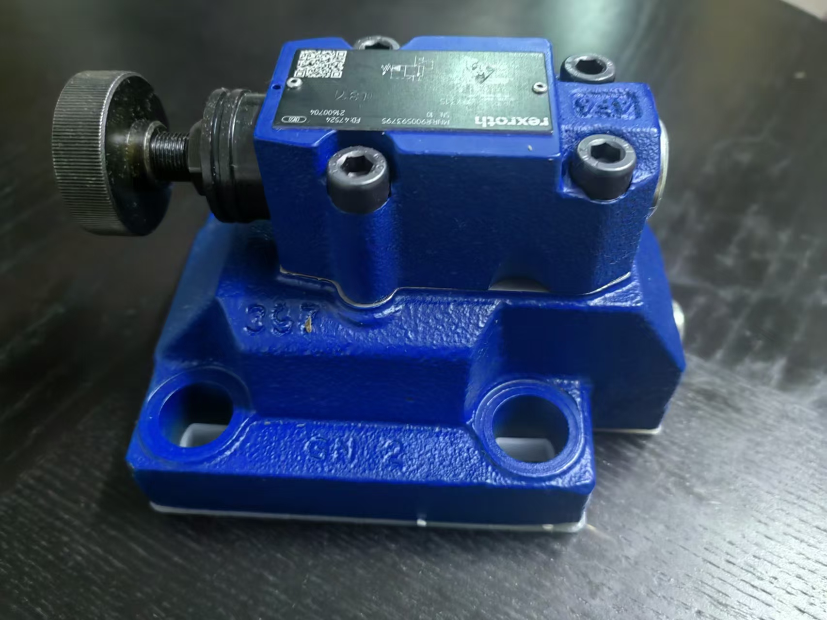 溢流阀的工作原理是什么？