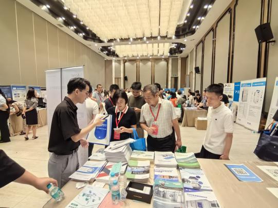 安科瑞亮相福建省建筑電氣2025學(xué)術(shù)年會，共話電氣‘好房子’、賦能城市更新