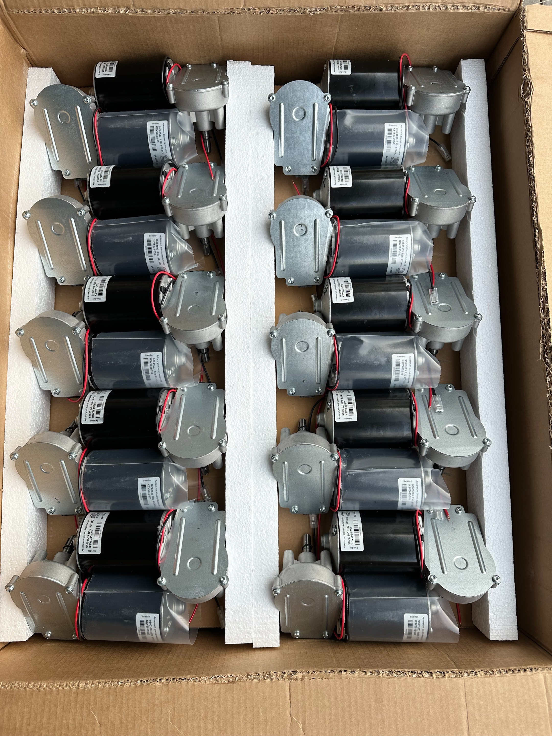 漢達森庫存照片 瑞典Ankarsrum KSV5035電機 (1).jpg 瑞典Ankarsrum直流電機技術參數KSV5035 漢達森原庫存豐富