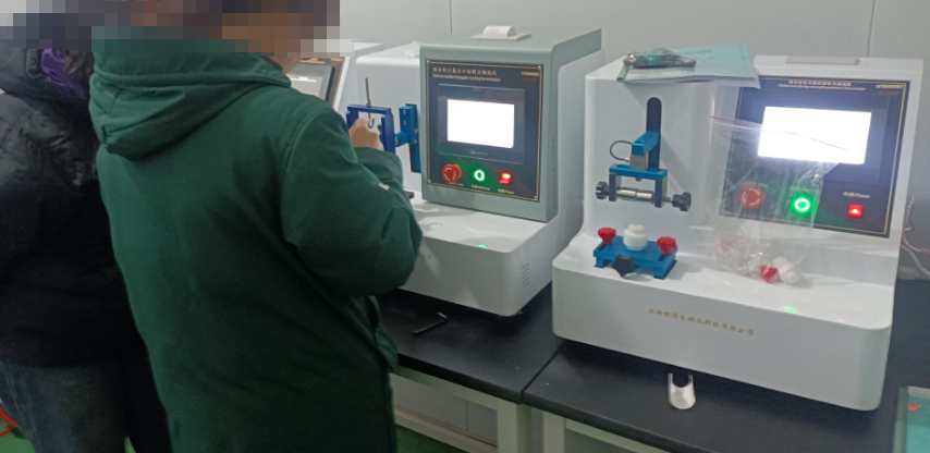 上海理濤赴河北某某醫(yī)療器械有限公司上門培訓(xùn)四大關(guān)鍵縫合器械檢測(cè)設(shè)備