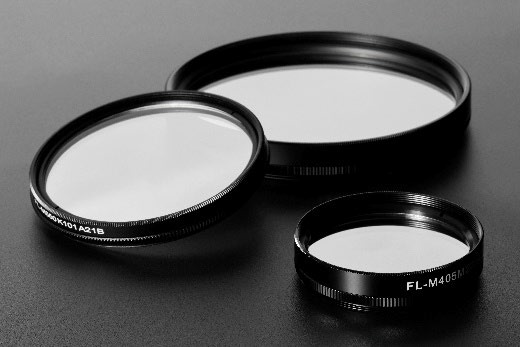 告别杂光干扰！金属线栅偏振片：高精度光学系统的“偏振利器