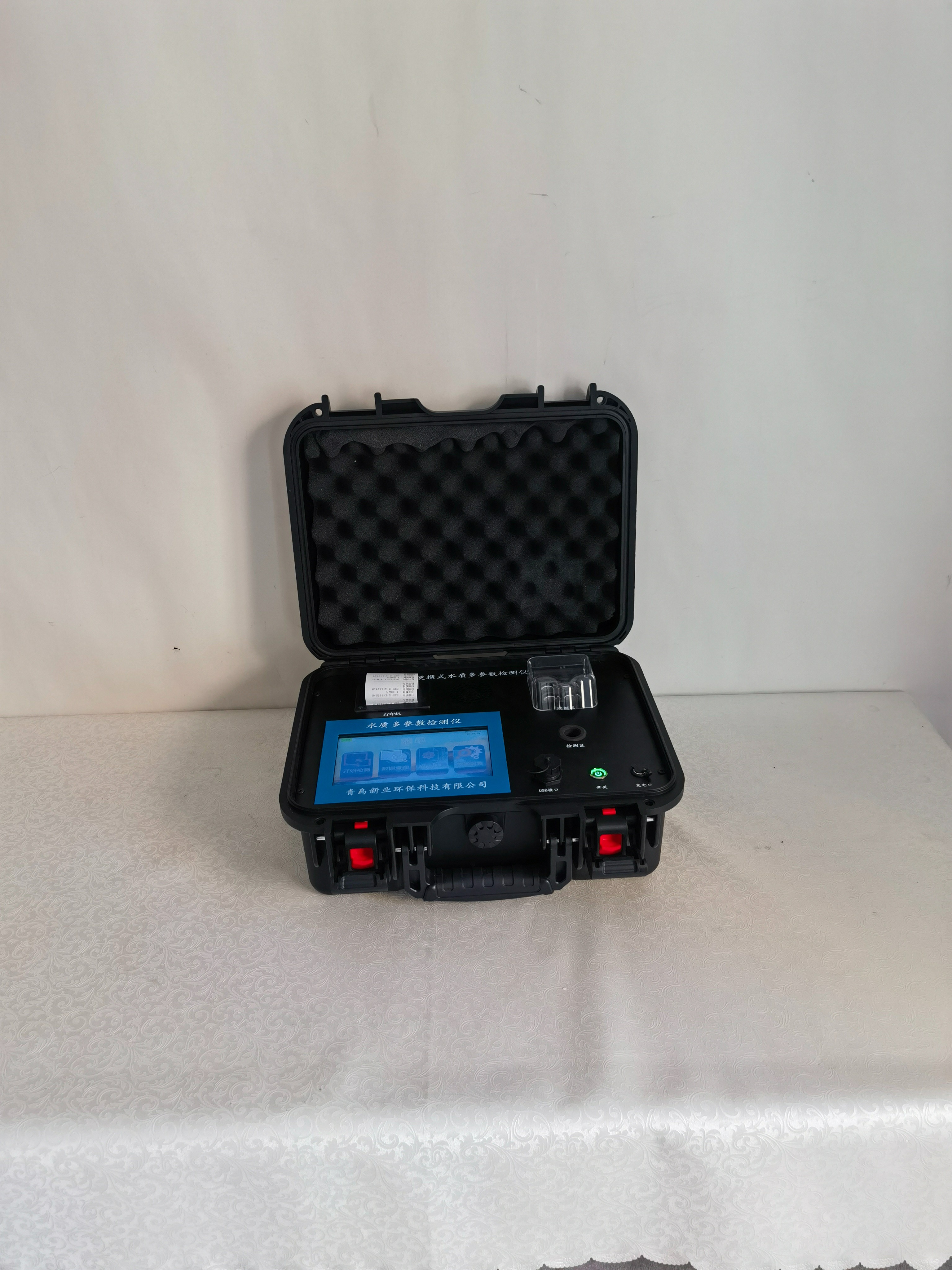 赋能户外监测:XY-800A型多参数水质检测仪新品发布