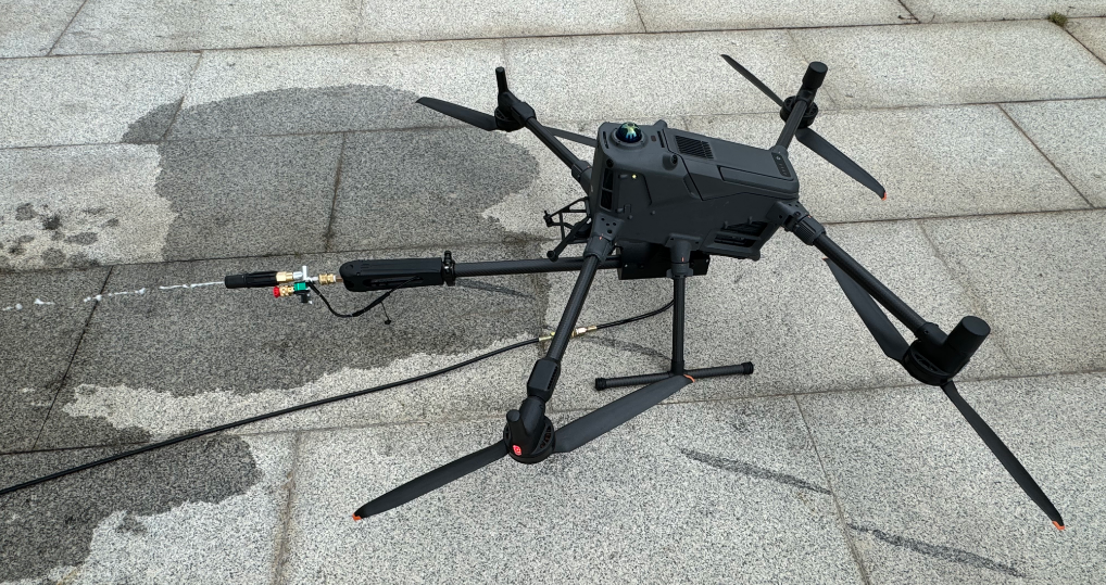 image.png 大疆M400玻璃幕墻清洗方案