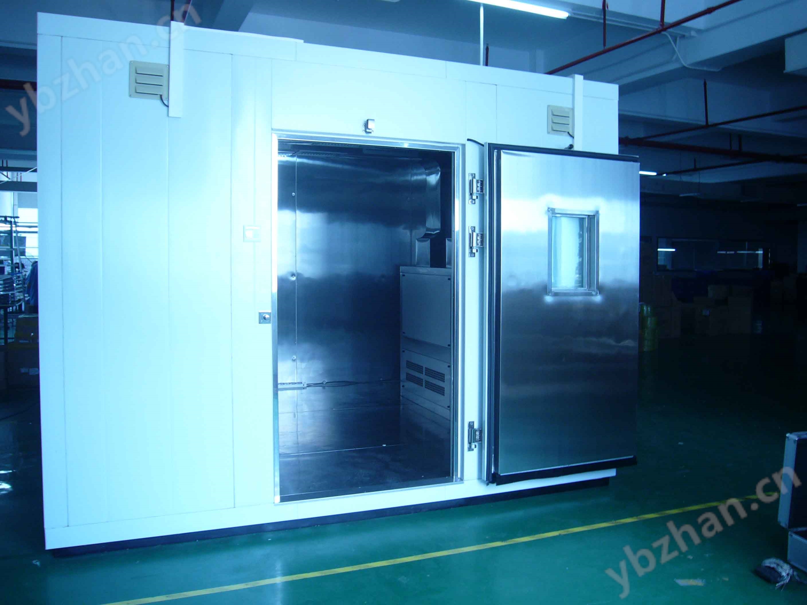 步入式环境试验舱